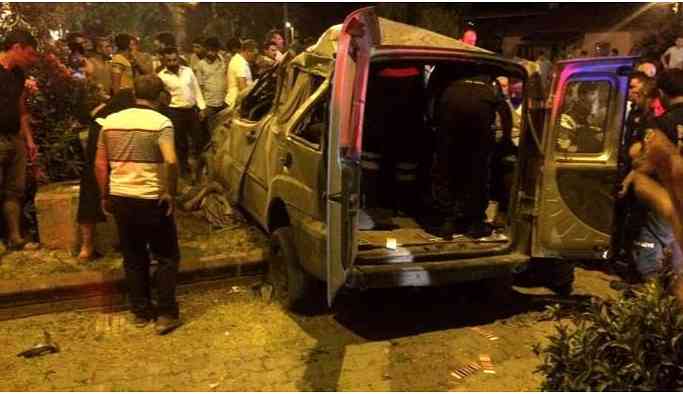 Üç ilde trafik kazası: 1 ölü 15 yaralı