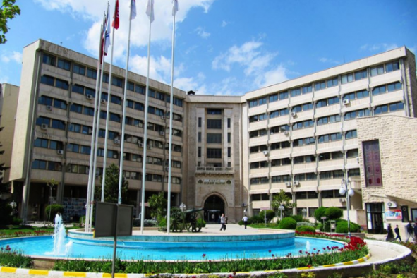 Büyükşehir Belediyesi yaptırdığı anketlere 1 milyon TL ödedi
