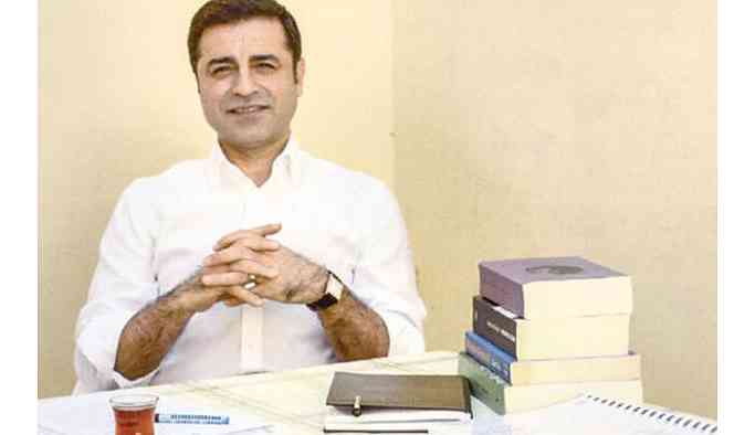Demirtaş'tan duruşmaya çıkmama kararı