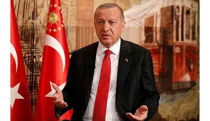 Erdoğan şikayetçi olduğu davalardan feragat etti
