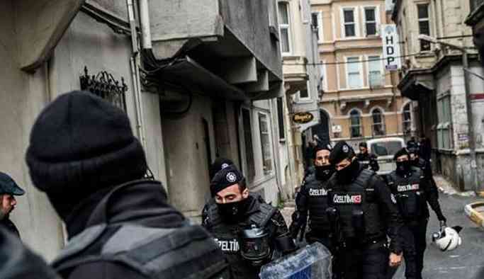 Gözaltına alınan 10 HDP'liden 9'ututuklandı