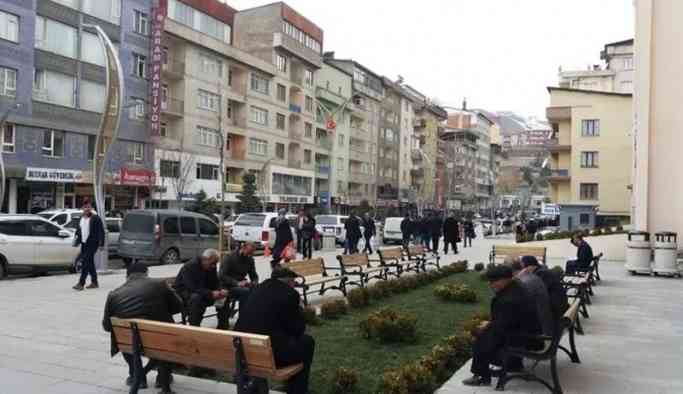 Hakkari'de yasaklar listesi: Gıda kotası, seyahat sınırı, köyün dışına çıkamama