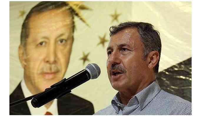 Selçuk Özdağ, kaç vekilin Davutoğlu ile hareket ettiğini açıkladı