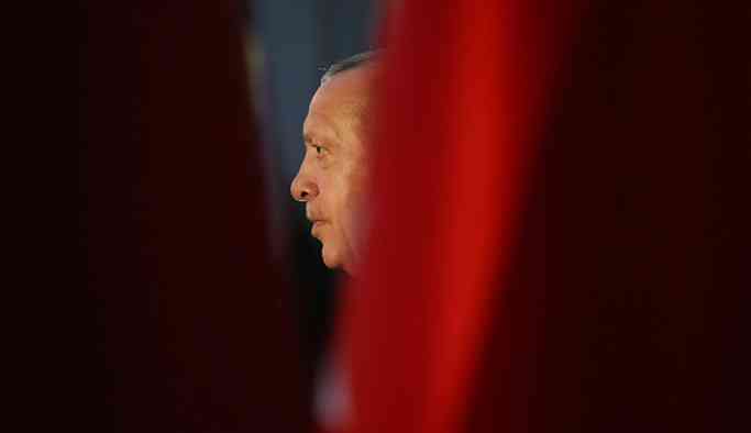 Selvi: Erdoğan, güvenirliğinden emin olduğu birkaç isimden görüş aldı, radikal değişiklikler olabilir
