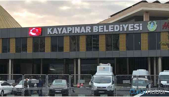 AKP'li başkanın 2 çocuğu işe gitmeden maaş alıyor