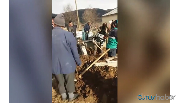 Eski muhtar kendisini desteklemeyenlerin yakınlarının mezarını taşıttı
