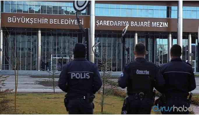 HDP'nin Van'da kazandığı tüm belediyelere kayyum