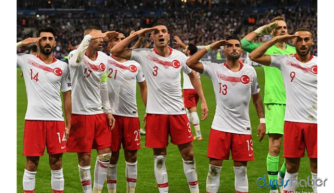 UEFA'dan A Milli Takım'a 'asker selamı' cezası