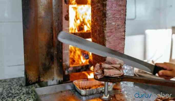 'Son tüketim tarihi geçen ürünü, çamaşır suyuyla yıkayıp döner yapıyorlar'