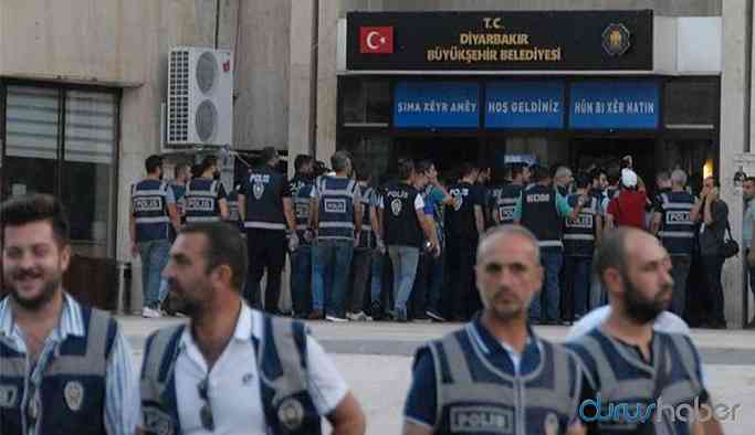 Mahkeme kayyum kararında yürütmeyi durdurdu, sonra ‘yanlışlık oldu’ dedi