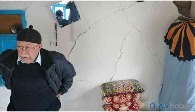 Fırtınada çadırları sökülen depremzedeler hasarlı evlerine döndü