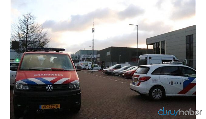 Hollanda'da peş peşe iki patlama