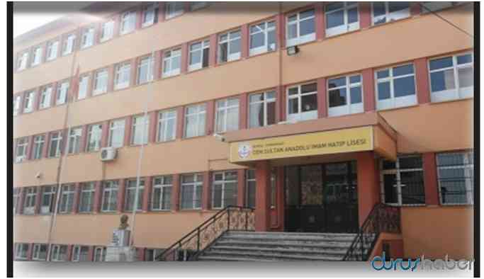 Öğrencilerin parasıyla aldığı meyve ağaçlarını evinin bahçesine dikti!