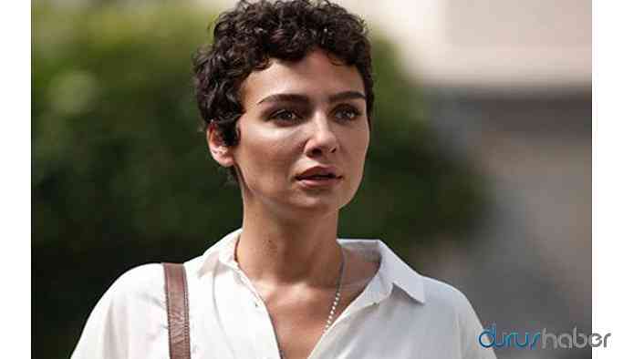 Birce Akalay'ın paylaştığı fotoğrafı "cinsellik" gerekçesiyle kaldıran Instagram'a tepki