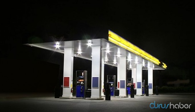 Akaryakıt istasyonlarının gece kapatılması gündemde