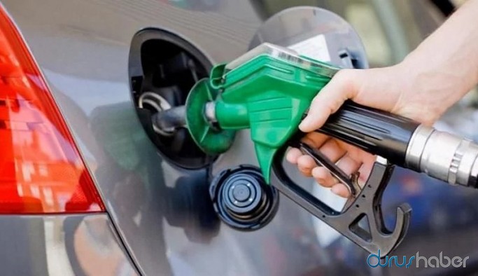 Benzine ve motorine zam
