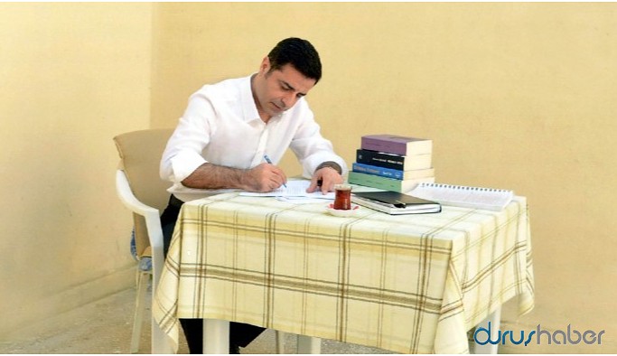 Demirtaş: İktidarın ayırımcı uygulamaları moralimizi bozmamalı