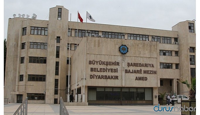 Diyarbakır'da 13 ilçeye ulaşım durduruldu