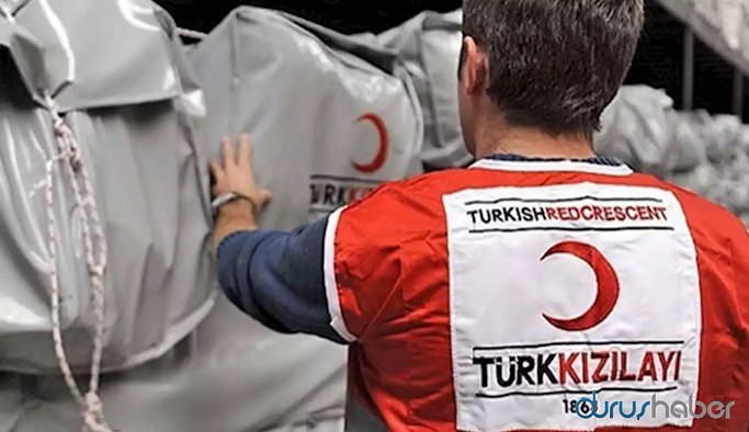 Kızılay karantinaya alınan köyde tarihi geçmiş temizlik ürünü dağıttı
