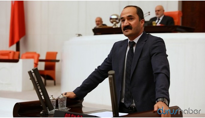 Muş’ta da mezar taşları parçalandı