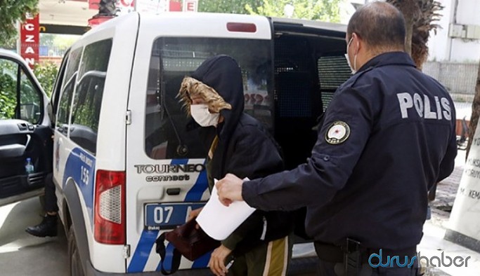 Şiddet gören kadın polis aracının gözaltı bölümüne konuldu