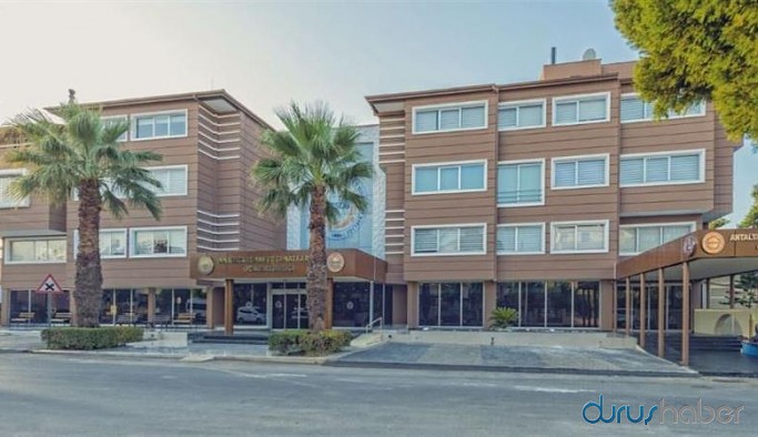 Antalya Esnaf Odaları Birliği binasına bomba ihbarı
