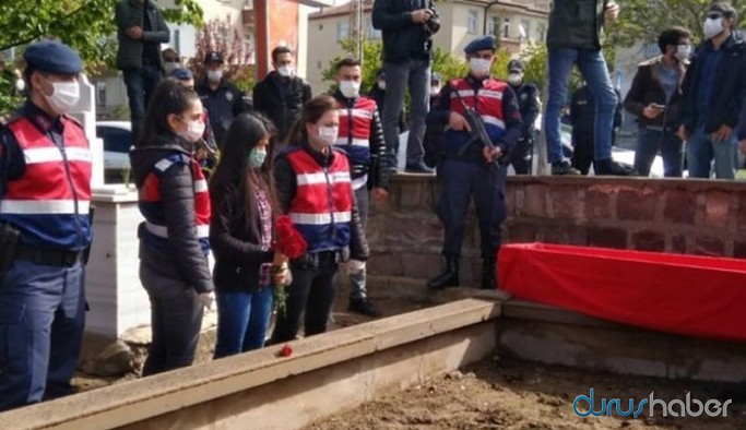 Grup Yorum üyesi İbrahim Gökçek'in defnedileceği mezarlığa kimse alınmıyor