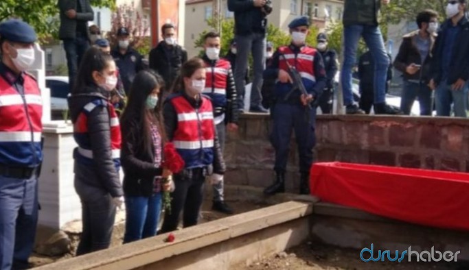 İzmir Barosu: Cenazede yaşananlar hukukla, vicdanla açıklanamaz