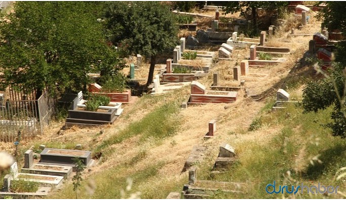 Mezarlıklar bu yıl boş kaldı