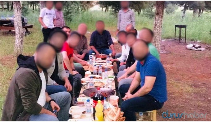 Polislerden ‘sosyal mesafe’ ihlali