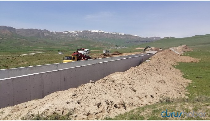 Zilan gözümüzün önünde çırpınıyor