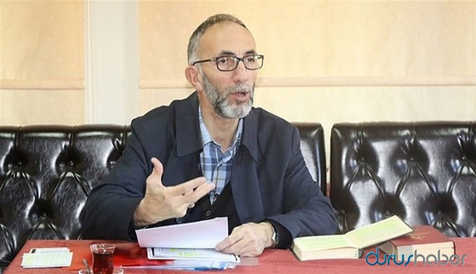 AKP'li belediye, kadınlara 'adap' kuralları sıralayan kitap dağıttı