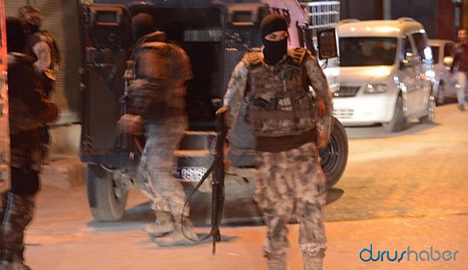 Adana ve Mersin'de ev baskınları: Çok sayıda gözaltı var