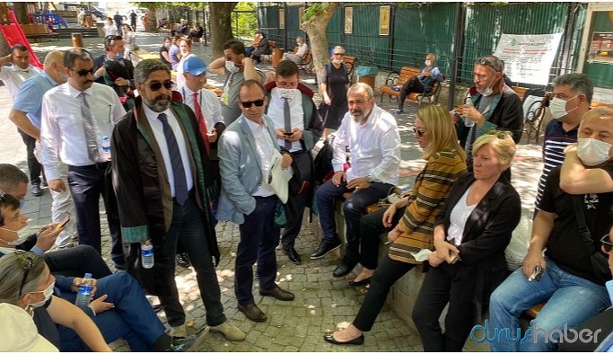 Baro başkanları Kuğulu Park’ta nöbete başladı