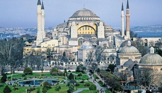 Çevre ve Şehircilik Bakanı'ndan Ayasofya açıklaması