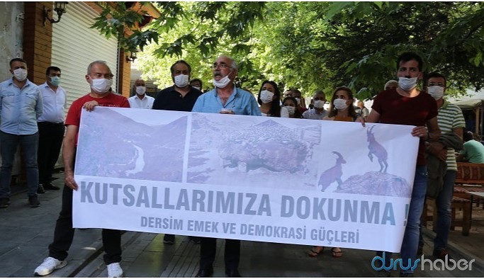 Düzgün Baba'daki yazılamalar hakkında suç duyurusu