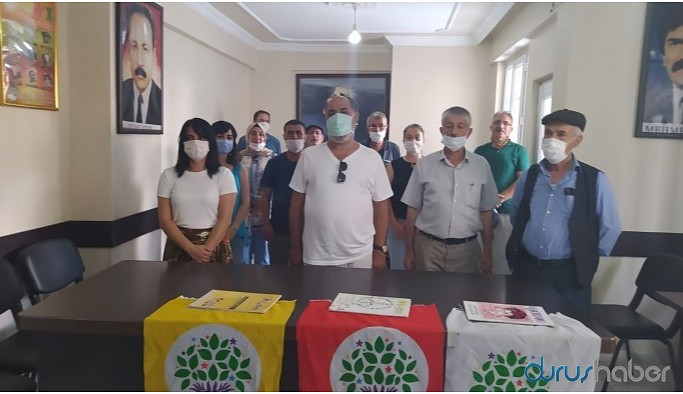 Kayyımdan meclis toplantı salonuna kilit