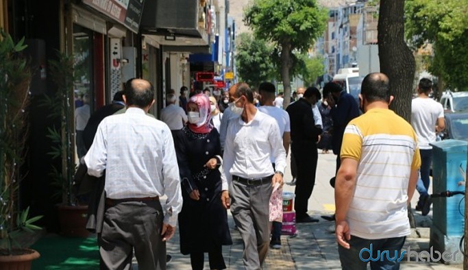 'Kentte hastaneler doldu, testi pozitif çıkanlar evlere gönderiliyor'
