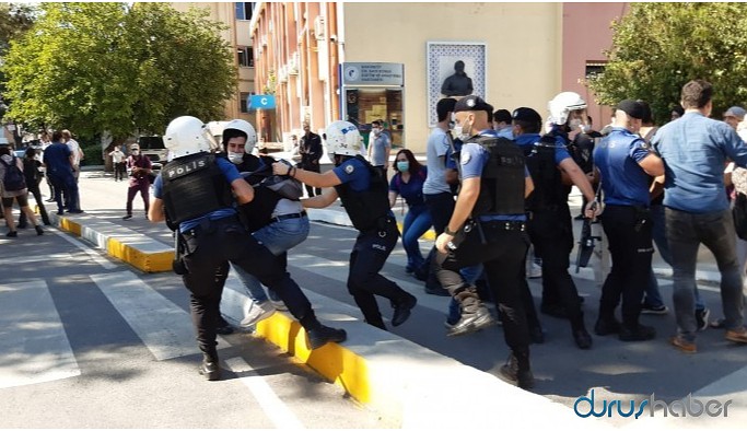 Ebru ve Aytaç için yapılan eyleme polis müdahale etti