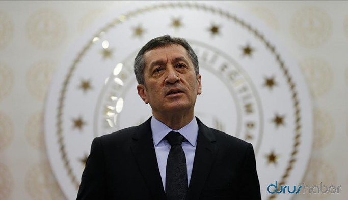 Öğretmen maaşını çok gören Bakan Selçuk’a okul müdüründen destek
