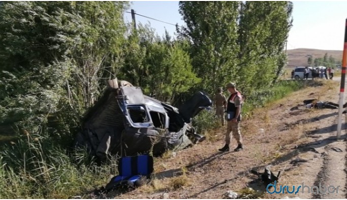 Özalp’ta kaza: 2 ölü, 5 yaralı