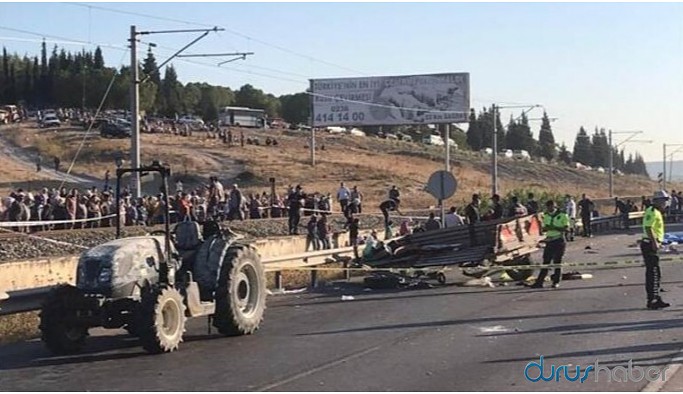 Tarım işçilerini taşıyan traktör kaza yaptı: 3 ölü, çok sayıda yaralı