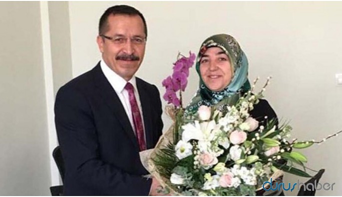 Eşine özel kadro ilanı açan rektörün görevi sonlandırıldı