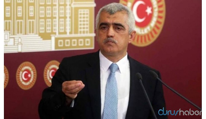 'Gözaltındaki avukatların serbest bırakılması için para istendi' iddiası