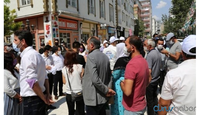 HDP il binası abluka altında