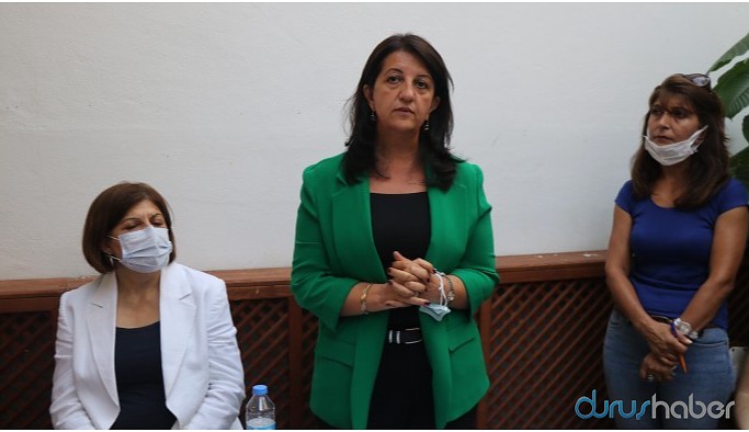 Yüksekdağ’ın kitabını imzalayan Buldan: O duvarlar yıkılmalı