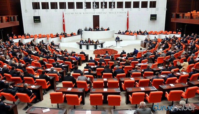 32 milletvekili yemin etmek dışında tek kelime etmedi