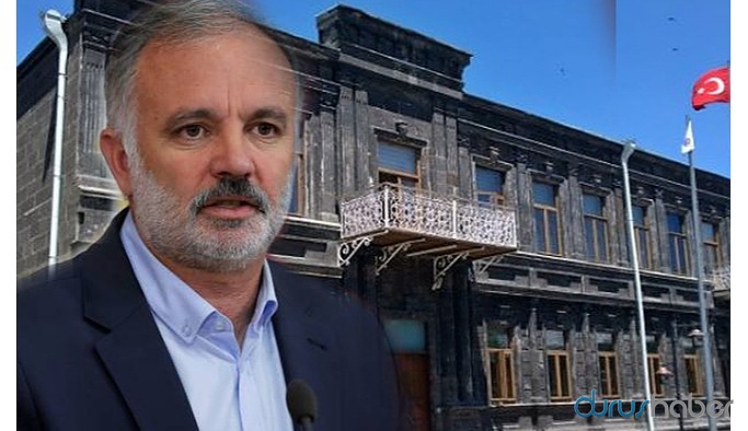 Kayyım Ayhan Bilgen’in sosyal medya hesabını engelledi