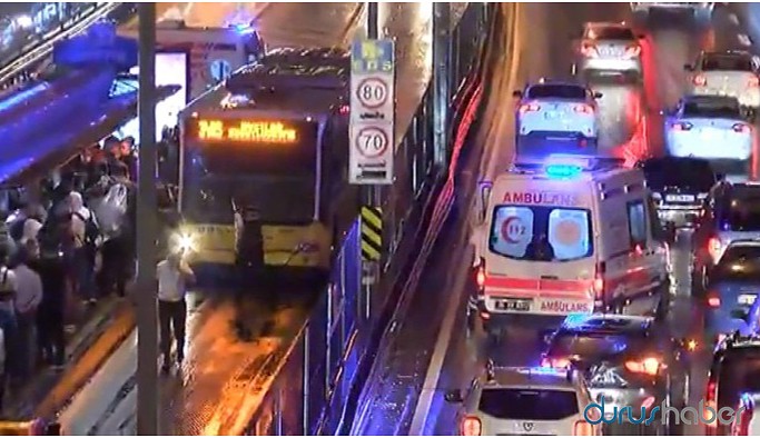 Merter'de metrobüs kazası: 7 yaralı