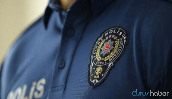 Operasyonları önceden haber veren dört polis tutuklandı